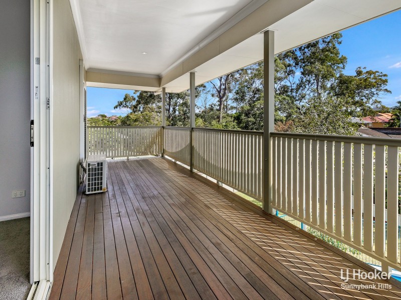 15 Romanette Street, Mansfield QLD 4122