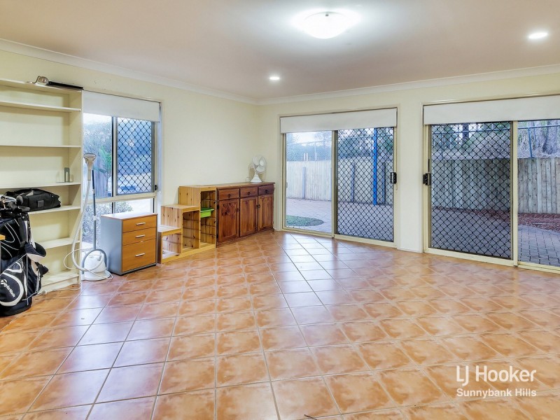 116 Bordeaux Street, Eight Mile Plains QLD 4113
