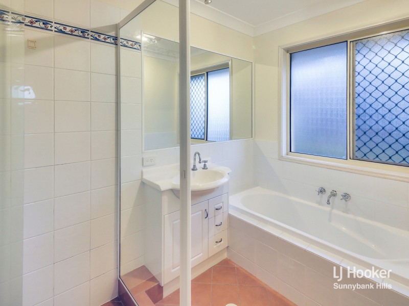 116 Bordeaux Street, Eight Mile Plains QLD 4113