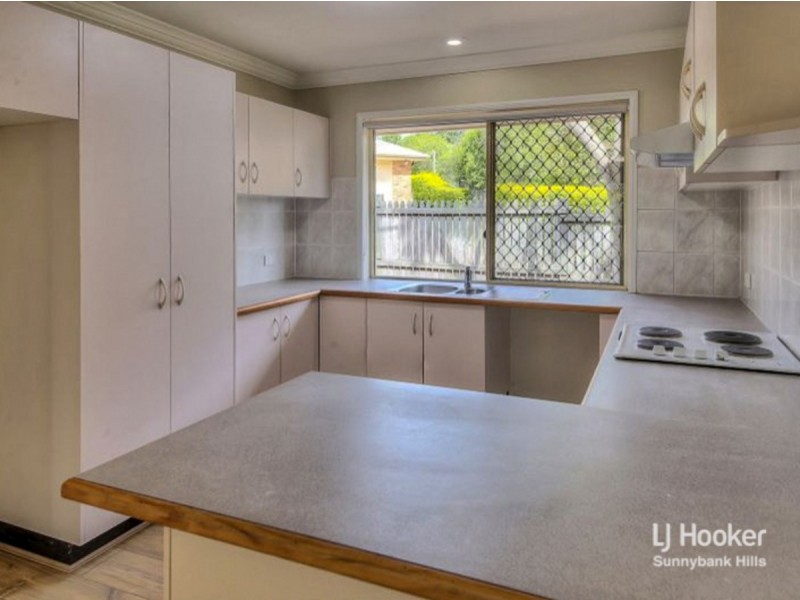 10 Bushpea Place, Kuraby QLD 4112