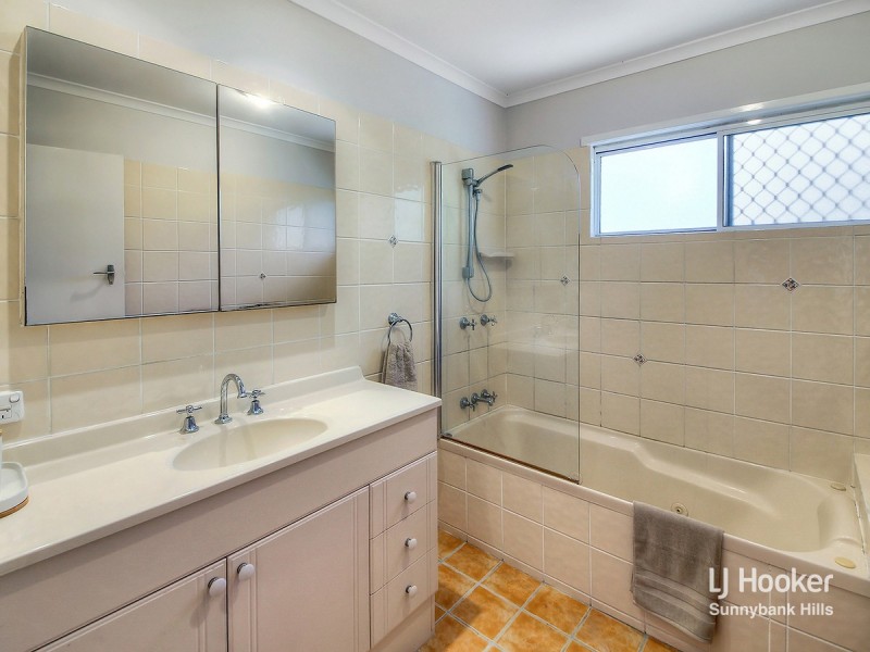 6 Pengana Street, Sunnybank QLD 4109