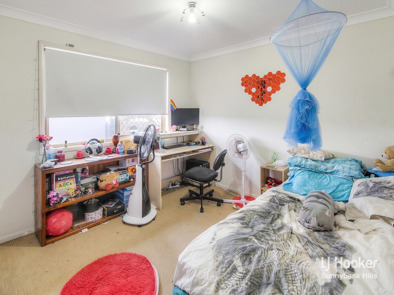 10 Wimbledon Street, Springfield Lakes QLD 4300