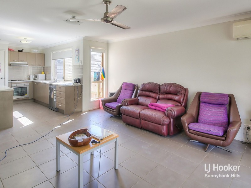 10 Wimbledon Street, Springfield Lakes QLD 4300