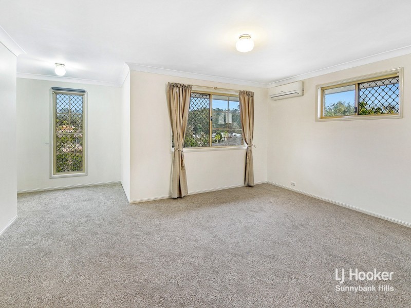 1 Cleveland Place, Stretton QLD 4116