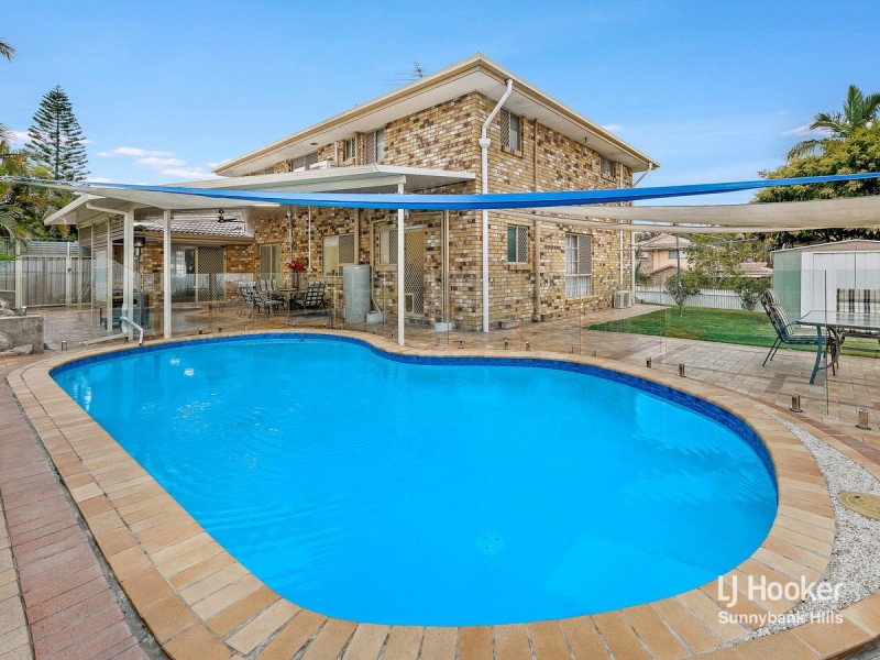 1 Cleveland Place, Stretton QLD 4116