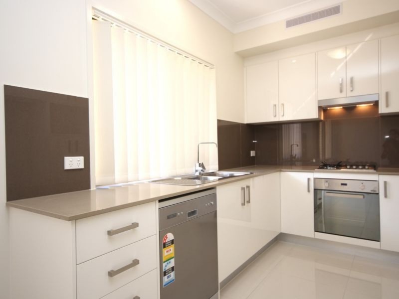 36/407 Warrigal Road, Eight Mile Plains QLD 4113