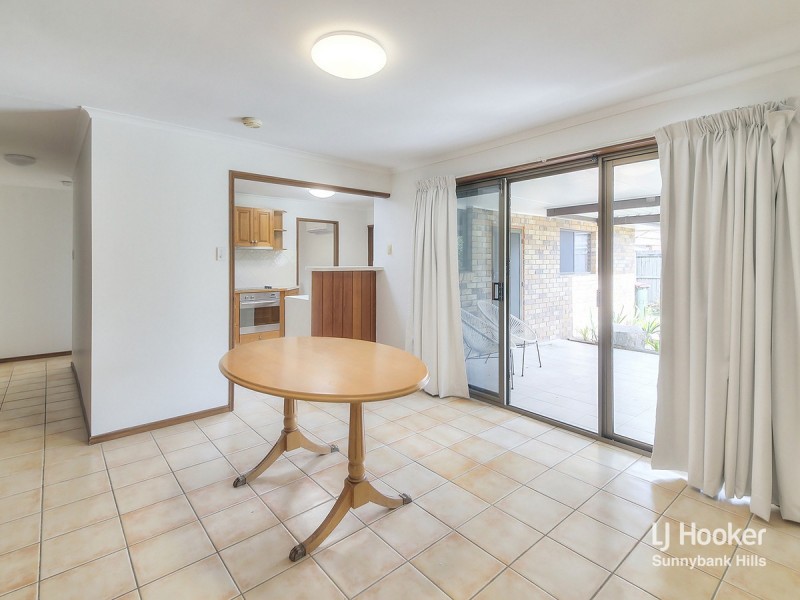 62 Honeywood Street, Sunnybank Hills QLD 4109