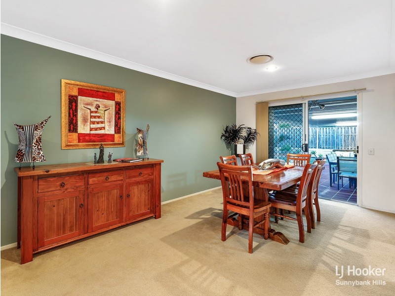 17 Goongarrie Crescent, Parkinson QLD 4115