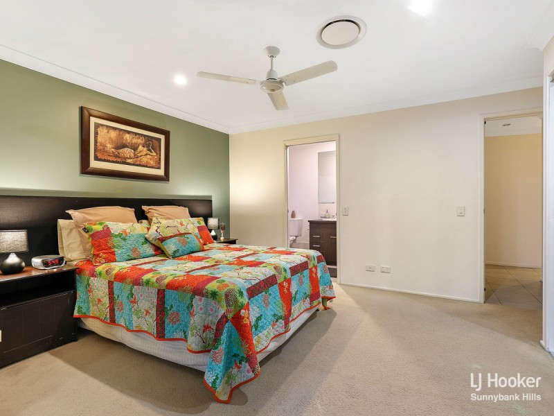 17 Goongarrie Crescent, Parkinson QLD 4115