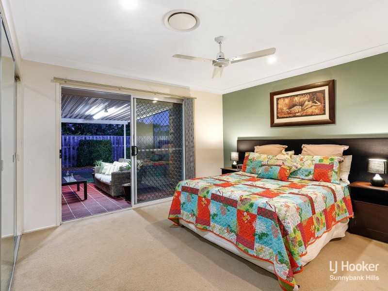 17 Goongarrie Crescent, Parkinson QLD 4115