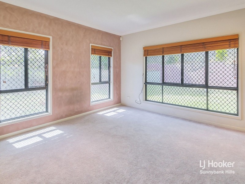 32 Catalina Court, Forest Lake QLD 4078