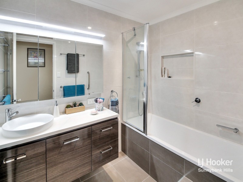 3 Halkin Street, Eight Mile Plains QLD 4113