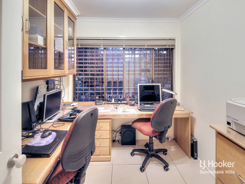 3 Halkin Street, Eight Mile Plains QLD 4113