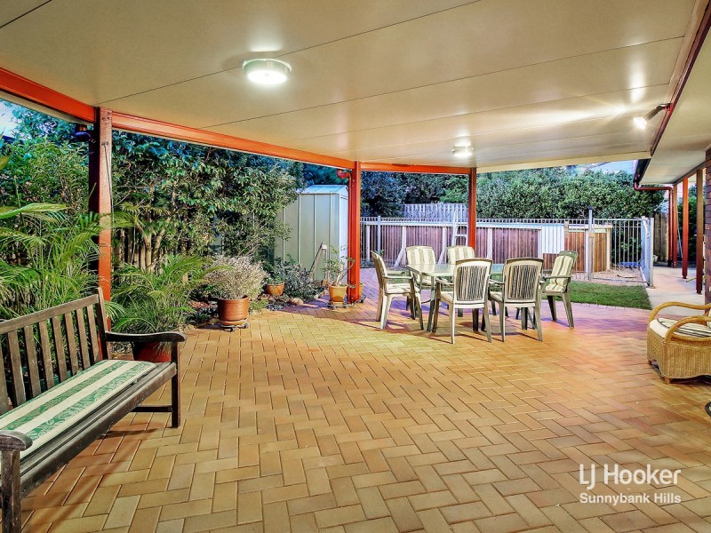 3 Halkin Street, Eight Mile Plains QLD 4113