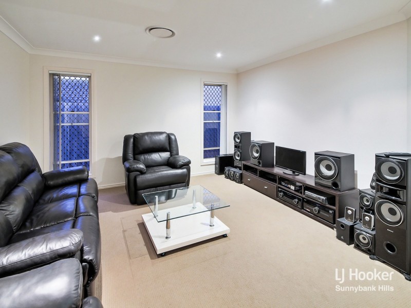 6 Harvey Place, Calamvale QLD 4116