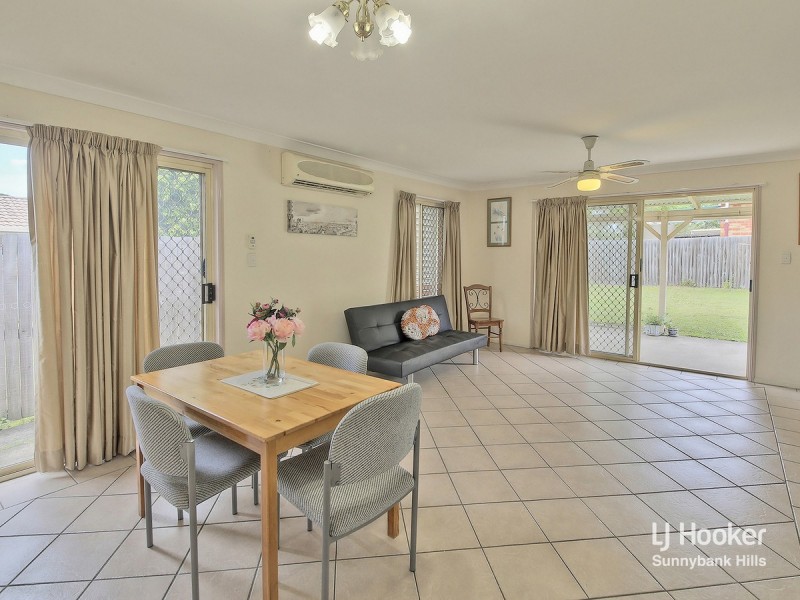 96 Ditton Road, Sunnybank Hills QLD 4109
