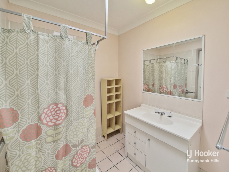 96 Ditton Road, Sunnybank Hills QLD 4109