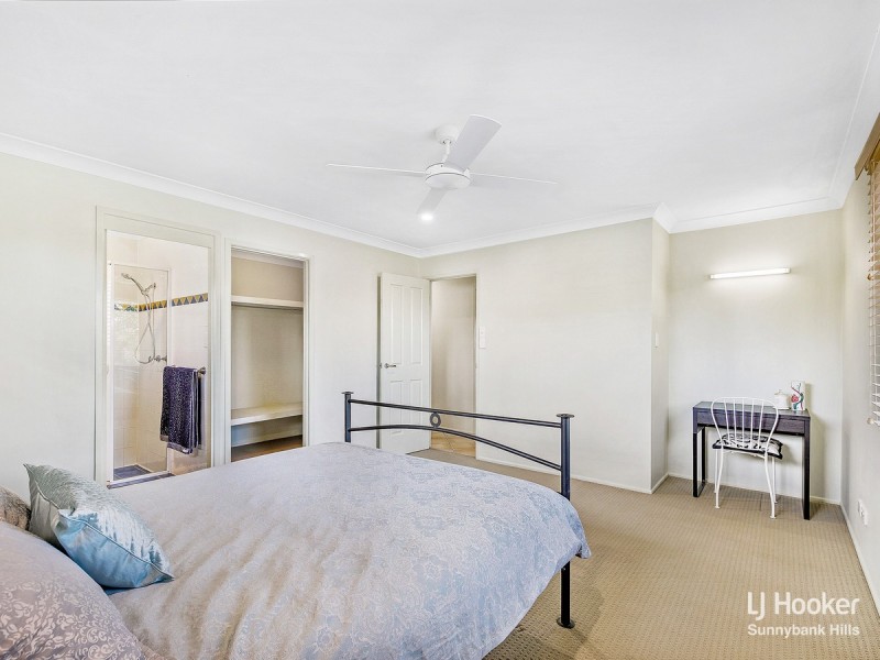 20 Romanette Street, Mansfield QLD 4122