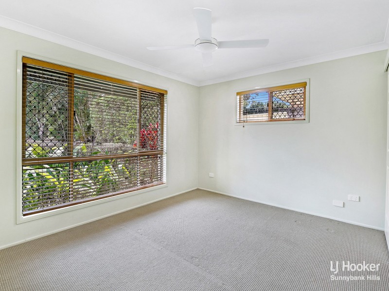 20 Romanette Street, Mansfield QLD 4122