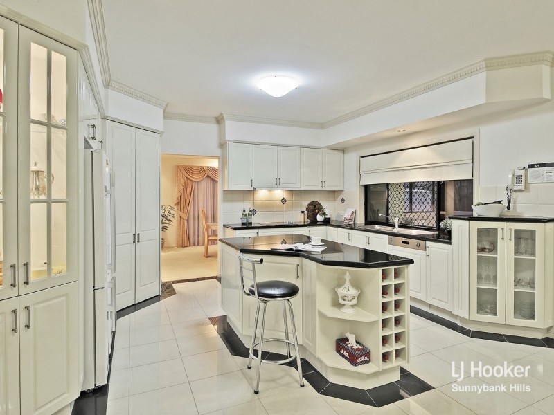 20 Willowleaf Close, Stretton QLD 4116