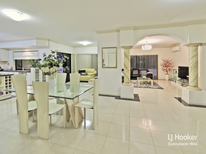 20 Willowleaf Close, Stretton QLD 4116