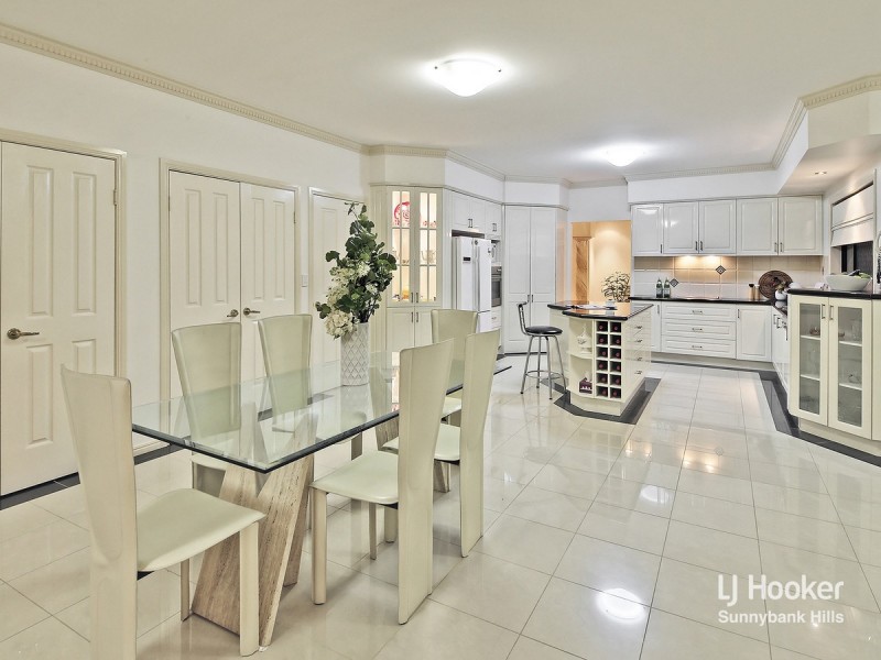 20 Willowleaf Close, Stretton QLD 4116