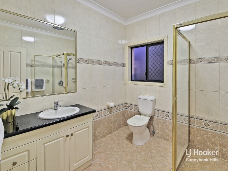 20 Willowleaf Close, Stretton QLD 4116