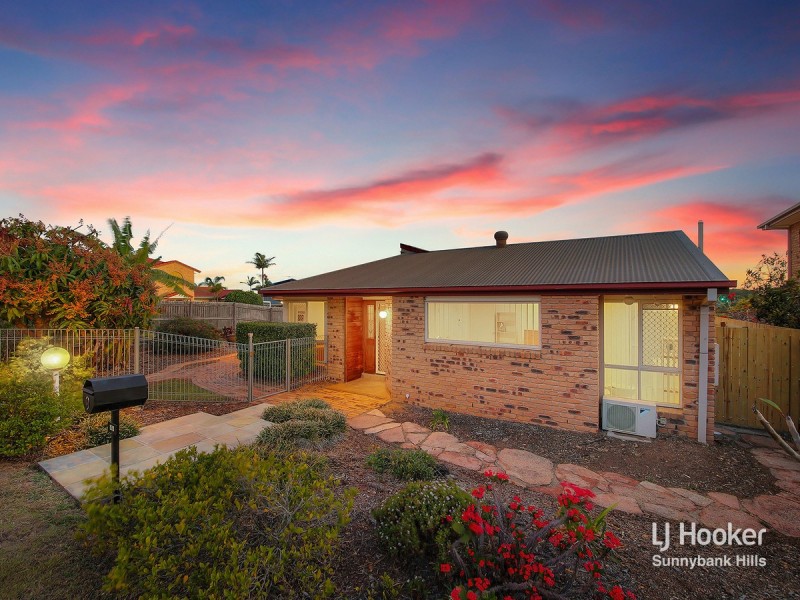 9 Bordeaux Street, Eight Mile Plains QLD 4113