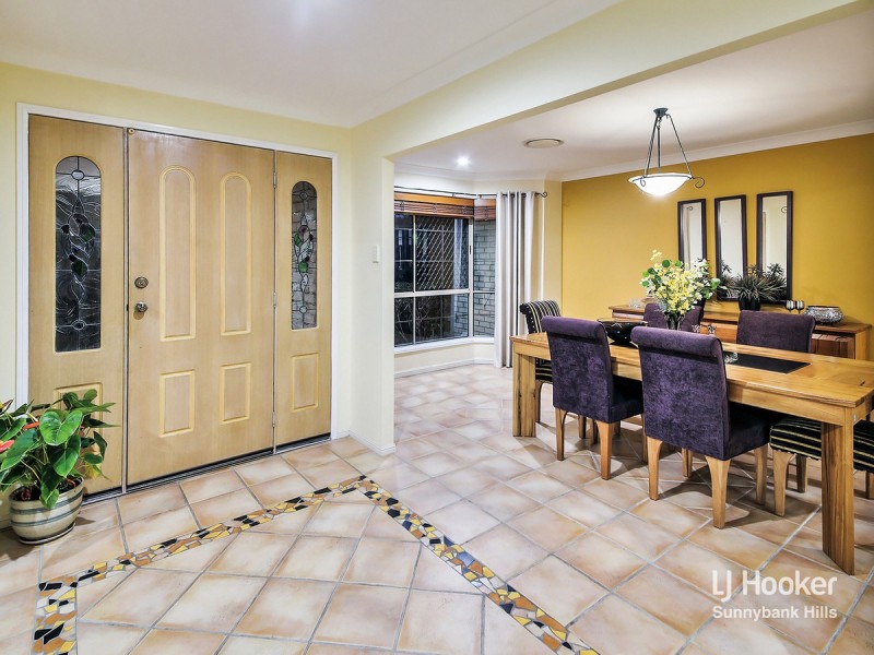 20 Ingluna Circuit, Eight Mile Plains QLD 4113