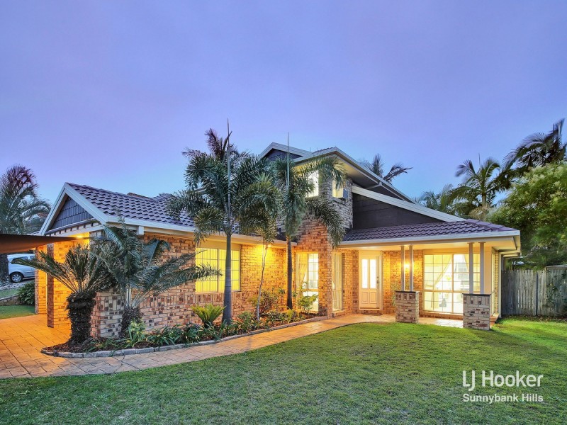 11 Jacaranda Place, Calamvale QLD 4116