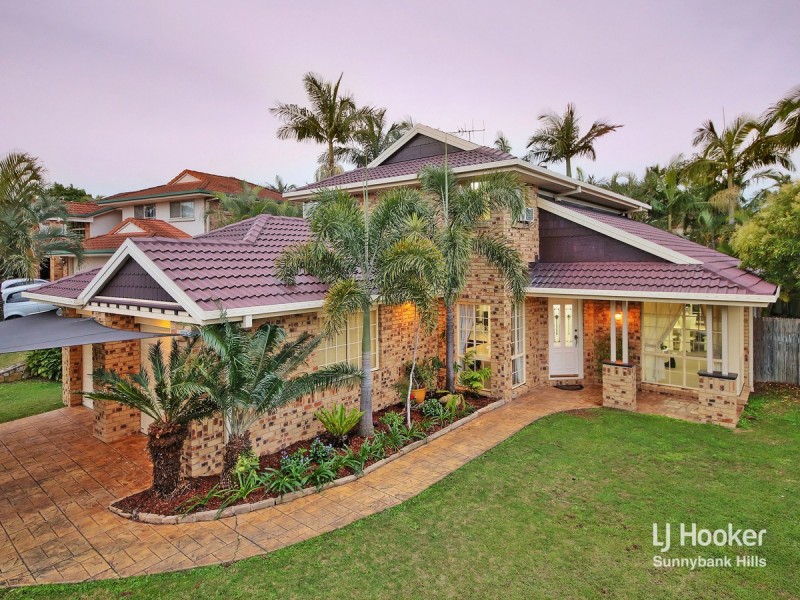 11 Jacaranda Place, Calamvale QLD 4116