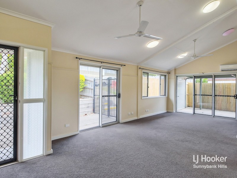 121 Jackson Road, Sunnybank Hills QLD 4109