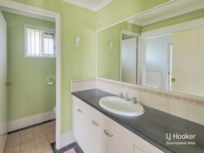 11 Stratton Court, Crestmead QLD 4132