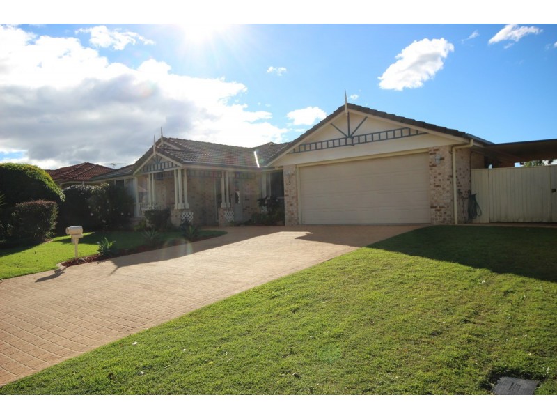 5 Sunhaven Crescent, Kuraby QLD 4112