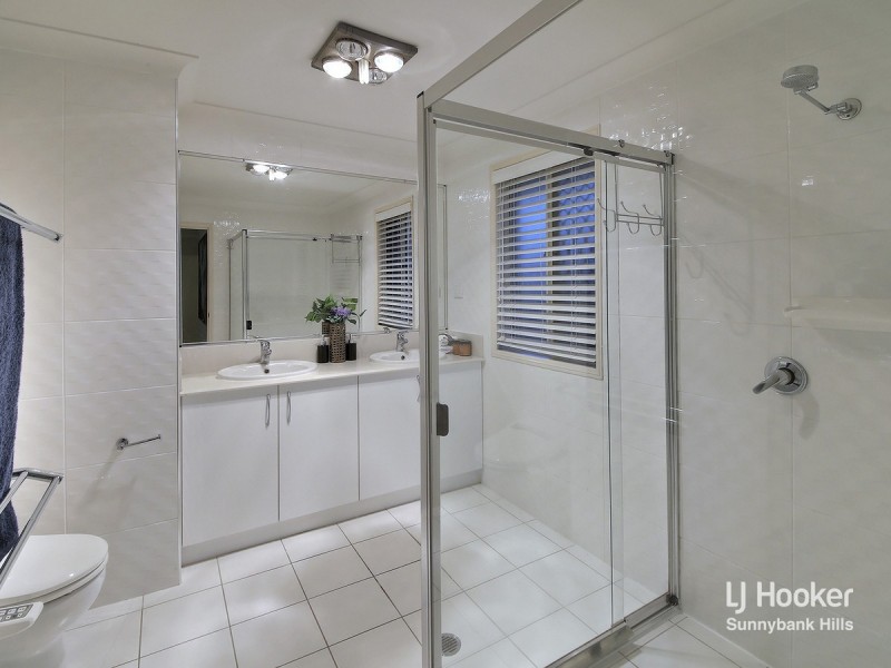 40 Semper Place, Calamvale QLD 4116