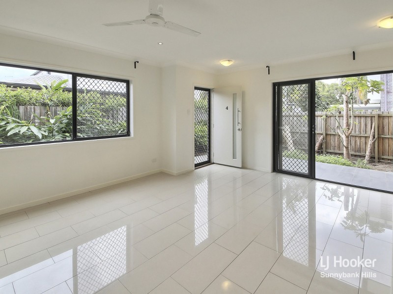 4/142 Padstow Road, Eight Mile Plains QLD 4113
