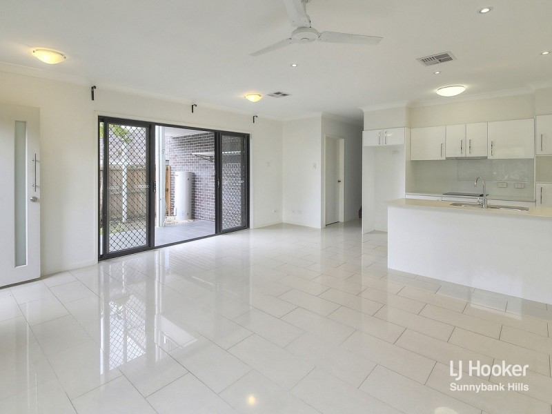 4/142 Padstow Road, Eight Mile Plains QLD 4113