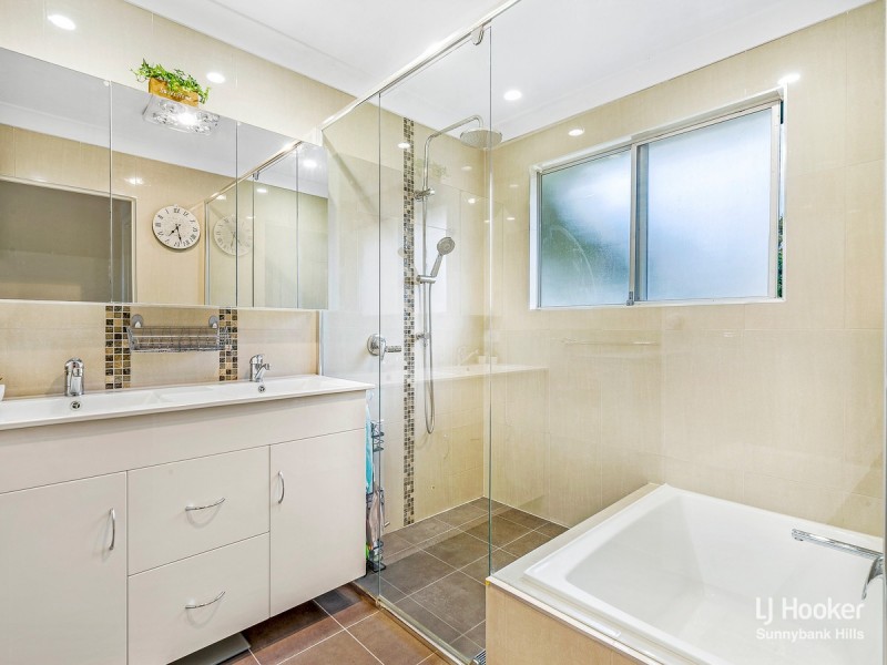 10 Coolgardie Street, Sunnybank Hills QLD 4109