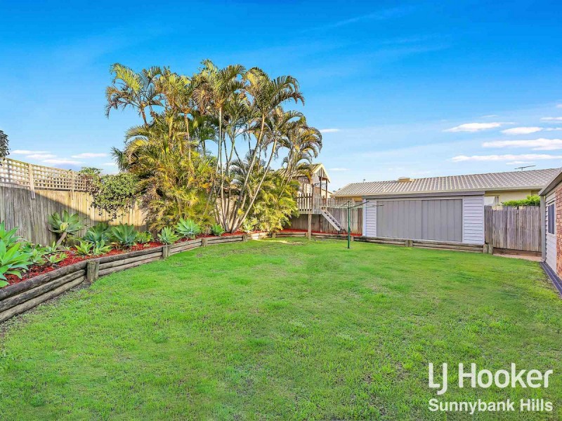 6 Chateau Street, Calamvale QLD 4116