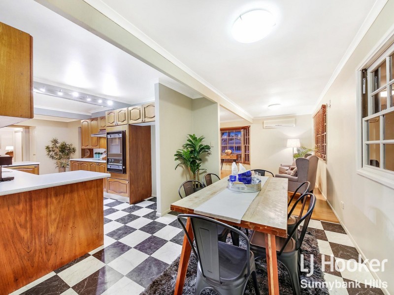 6 Chateau Street, Calamvale QLD 4116