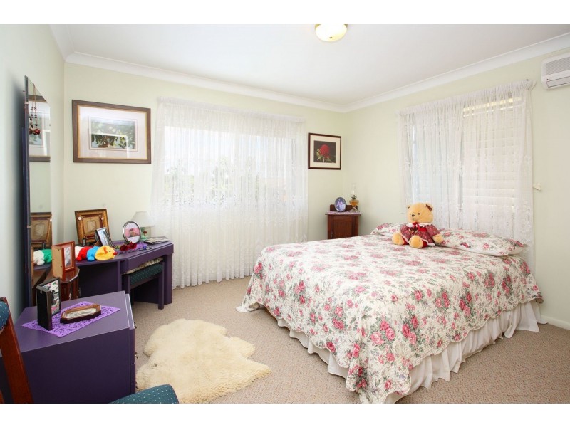 9 Thulimbah Street, Coopers Plains QLD 4108