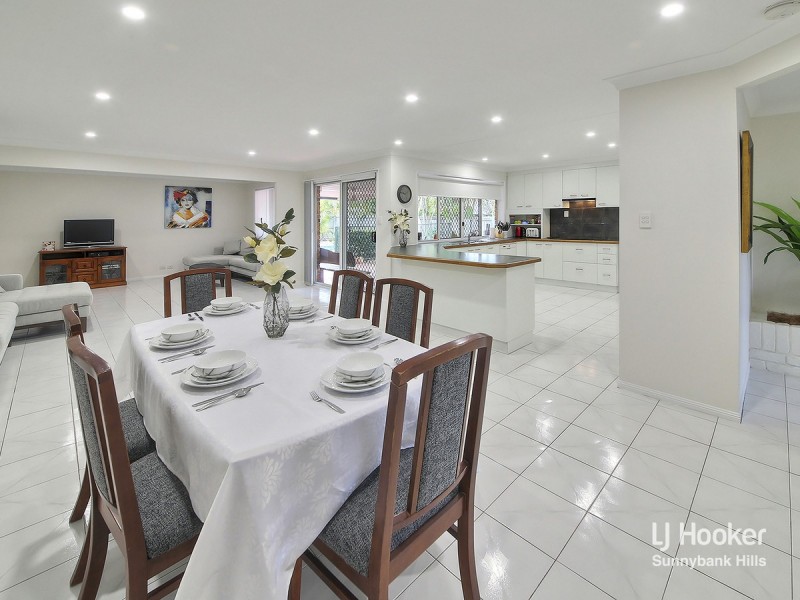 3 Michigan Crescent, Parkinson QLD 4115