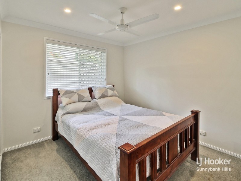 3 Michigan Crescent, Parkinson QLD 4115