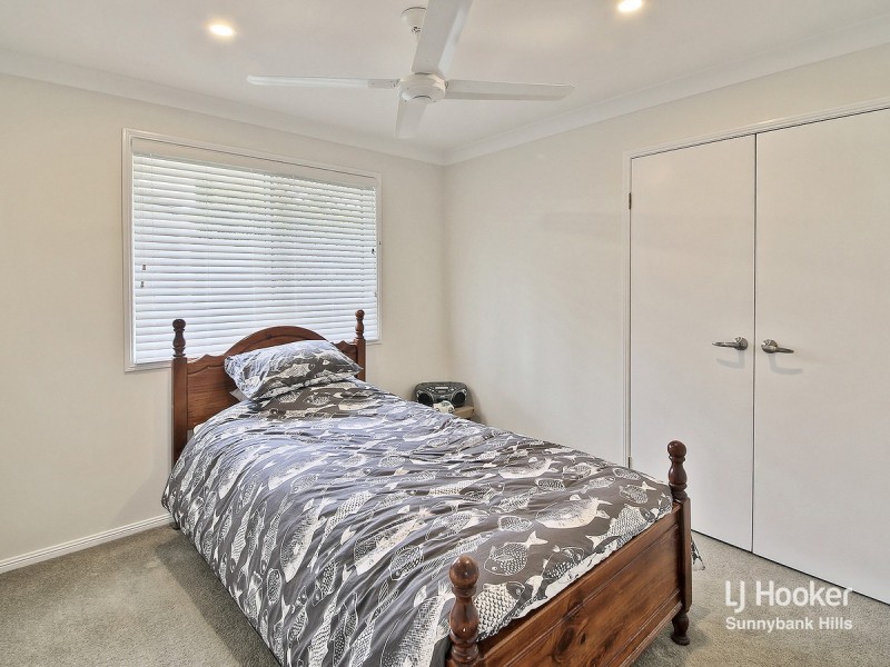 3 Michigan Crescent, Parkinson QLD 4115