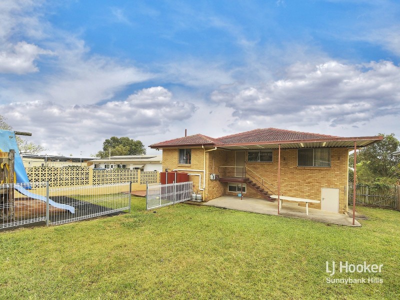 17 Denton Street, Wishart QLD 4122