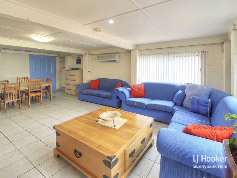 17 Denton Street, Wishart QLD 4122