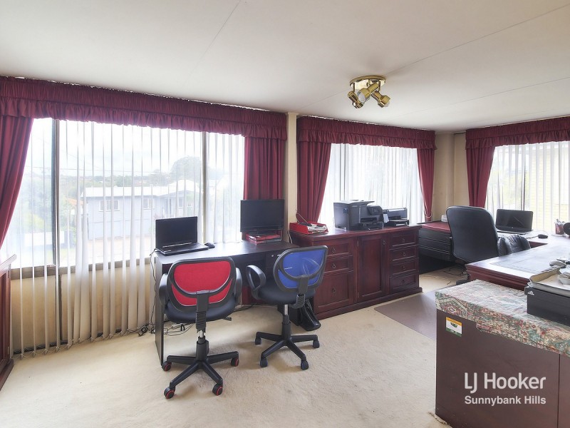 17 Denton Street, Wishart QLD 4122