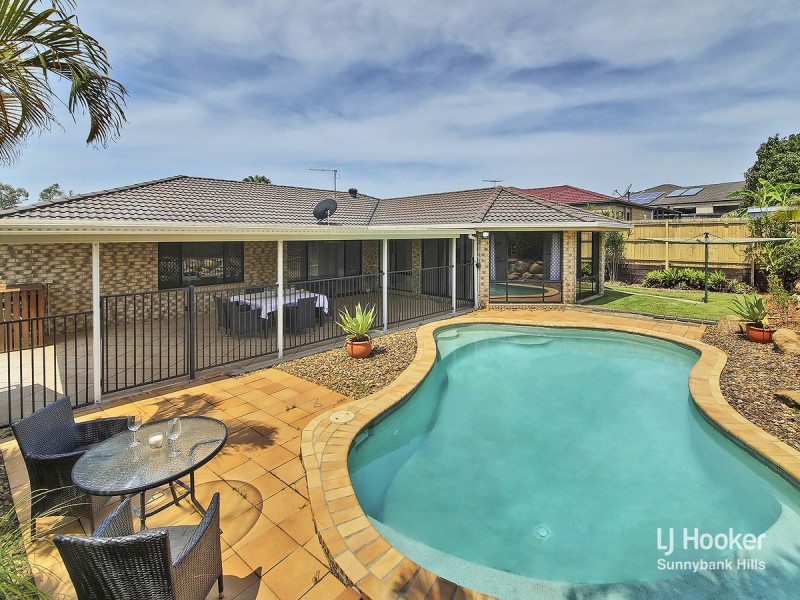 15 Lindfield Street, Parkinson QLD 4115