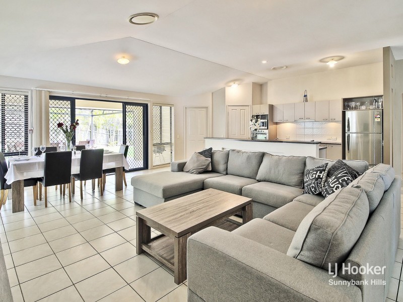 30 Bartle Frere Crescent, Algester QLD 4115