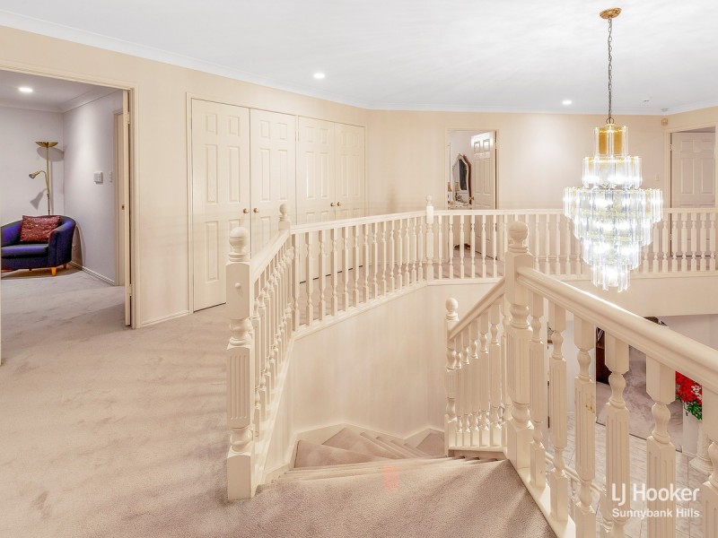 39 Poinciana Crescent, Stretton QLD 4116